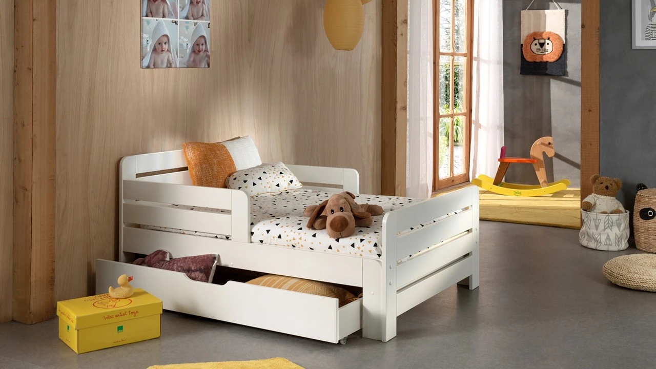 Bed Jumper Met Lade En Matras 140+60cm 1 Bed Jumper Met Lade En Matras 140+60cm