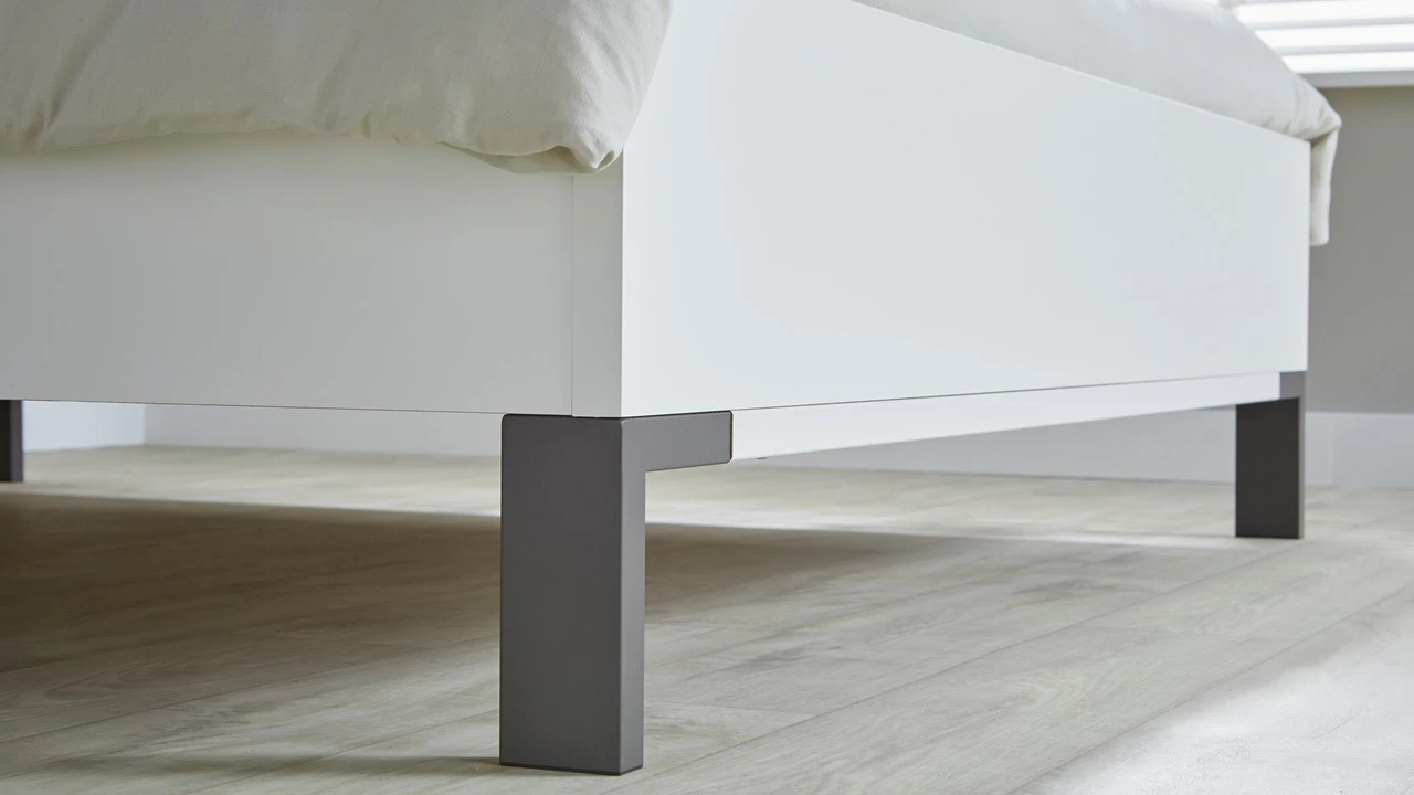 Bed Ragnar Met Hoofbord Hout 8 Bed Ragnar Met Hoofbord Hout - Afbeelding 8