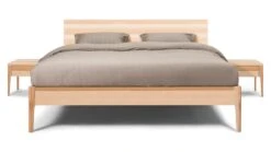 Karlsson Bed Sky Met Hoofdbord En Poten Hout 11 Karlsson Bed Sky Met Hoofdbord En Poten Hout -Karlsson Winkel Bed Sky beuken met hoofdbord hout en poot hout beuken 3