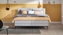 Boxspring Viggo Vlak Met Gestoffeerd Matras -Karlsson Winkel Boxspring Viggo vlak met gestoffeerd matras oakland grijs 2