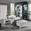 Complete Kinderkamer Erik Met Nachtkast, 2-deurs Kast En Bureau 26 Complete Kinderkamer Erik Met Nachtkast, 2-deurs Kast En Bureau -Karlsson Winkel Complete kinderkamer Erik wit 2
