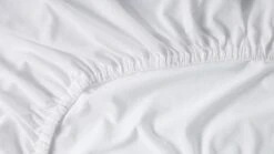 Hoeslaken B Bright Jersey Splittopper -Karlsson Winkel Hoeslaken Jersey splittopper wit 2