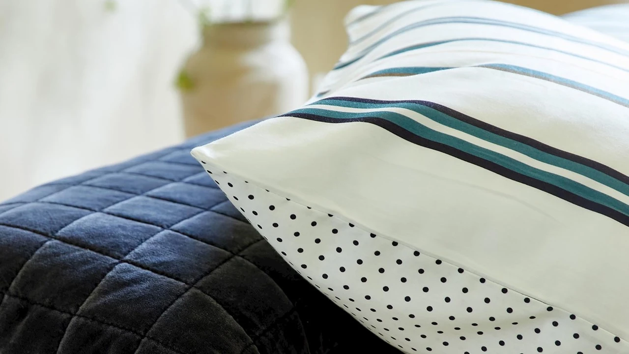 ESSENZA Sierkussen Julia 2 ESSENZA Sierkussen Julia - Afbeelding 2