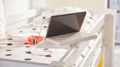 Hoogslaper Kris -Karlsson Winkel Tablethouder Flexworld wit